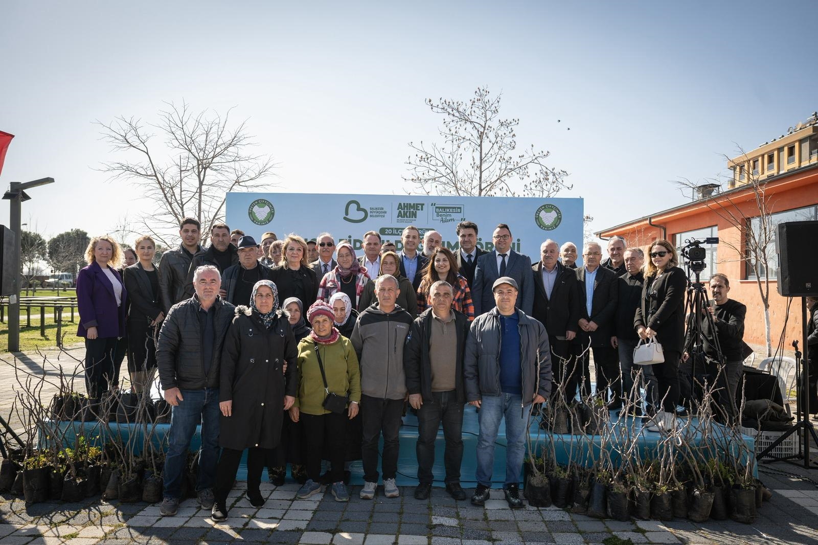 Akın’dan Üreticilere Yüzde 100 Hibeli İncir Fidanı Desteği