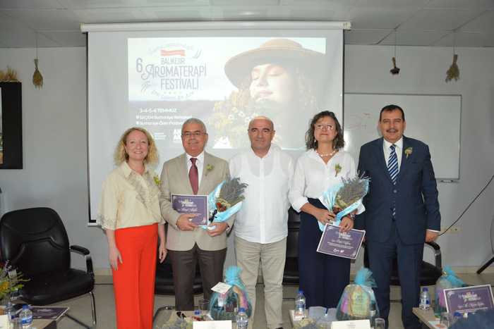 “Dört Elementin İzinde” Panelinde Büyükşehirlerden Ortak Vizyon: “Su ve Yeşil Tarım”