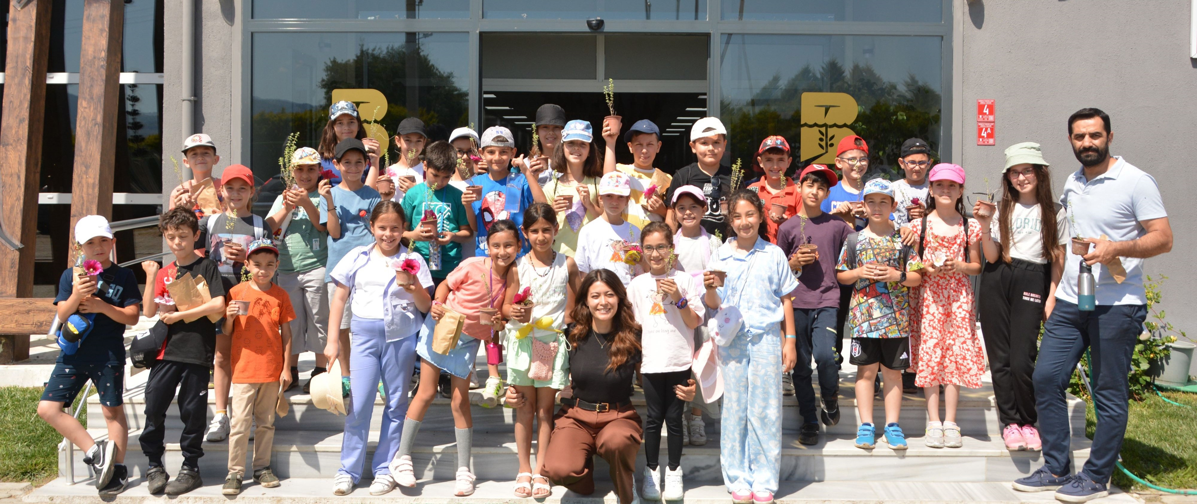 Burhaniye Faruk Kızıklı İlkokulu 3.Sınıf Öğrencileri BAÇEM Ziyareti Gerçekleştirdi