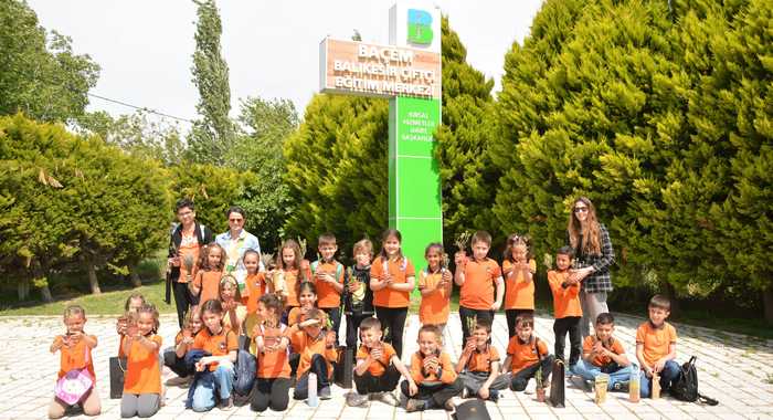 Burhaniye Sekizeylül İlkokulu 2.Sınıf Öğrencilerinden BAÇEM Ziyareti